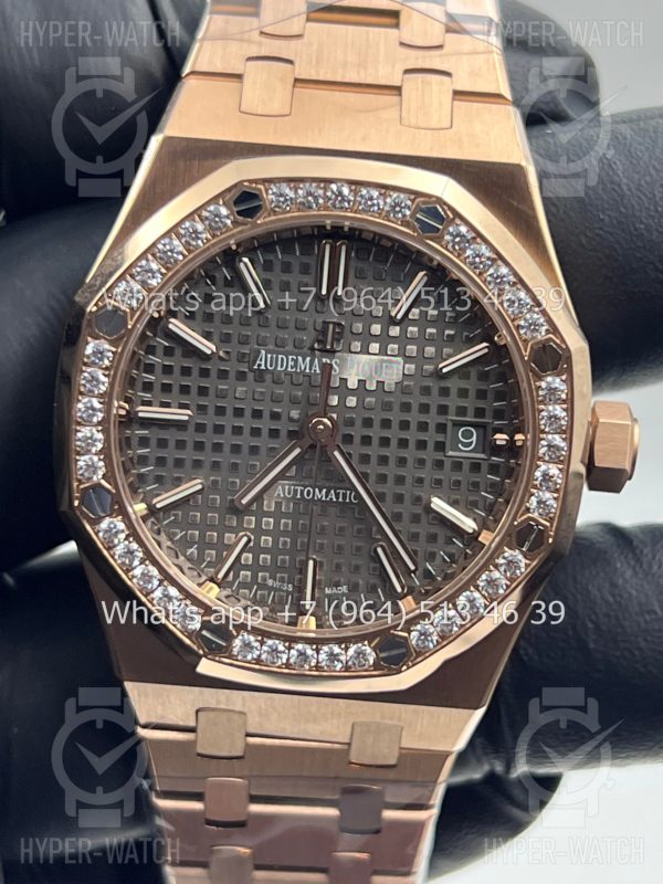 Товар Audemars Piguet Royal Oak 37mm 15451OR.ZZ.1256OR.02 Фото 8 - Audemars Piguet Royal Oak 37mm 15451OR.ZZ.1256OR.02