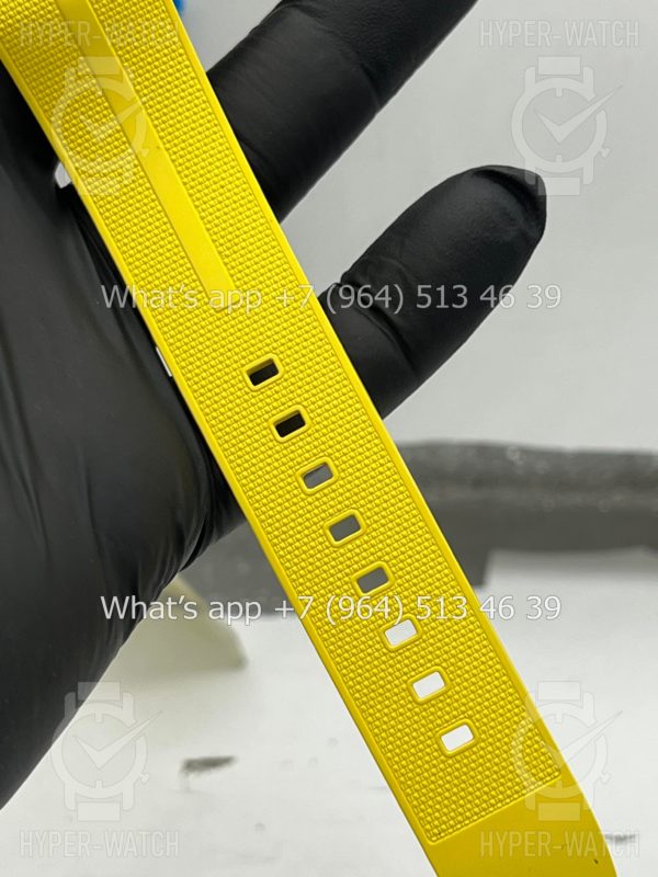 Товар TAG Heuer Formula 1 43mm CAZ101AM.FT8054 Фото 8 - TAG Heuer Formula 1 43mm CAZ101AM.FT8054