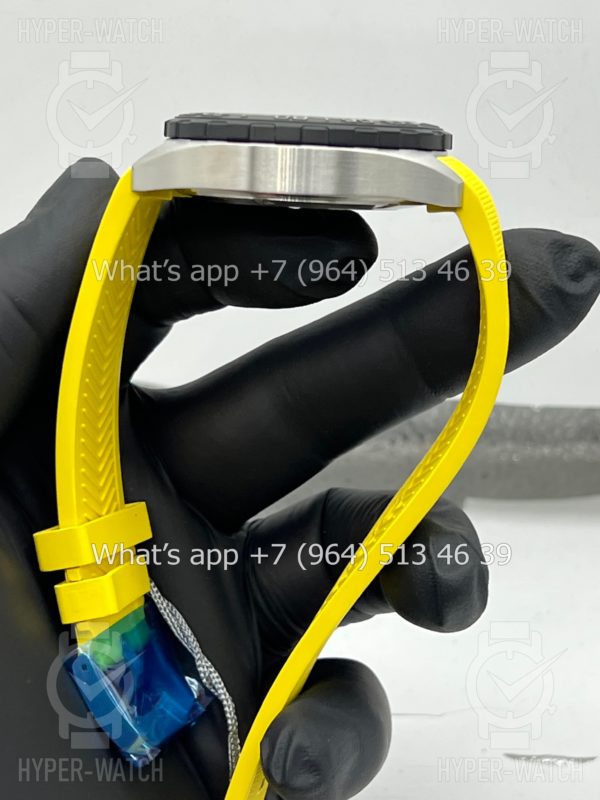 Товар TAG Heuer Formula 1 43mm CAZ101AM.FT8054 Фото 10 - TAG Heuer Formula 1 43mm CAZ101AM.FT8054