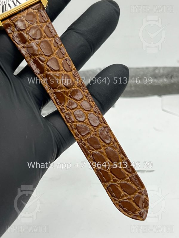 Фото 6 - Cartier Tank 27,5mm Art 10445