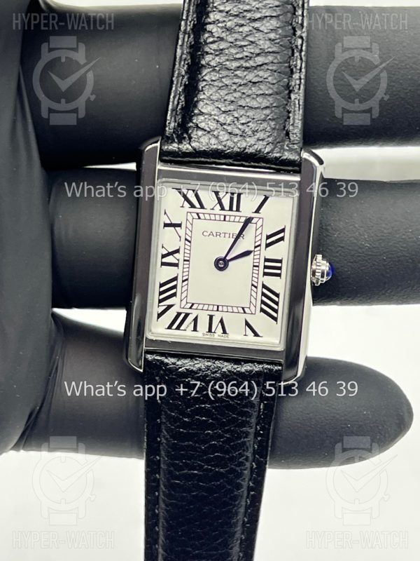 Фото 8 - Cartier Tank 25,5mm Art 10444