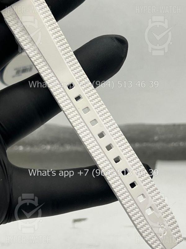 Фото 7 - Breitling Endurance Pro 38mm X83310A71B1S1