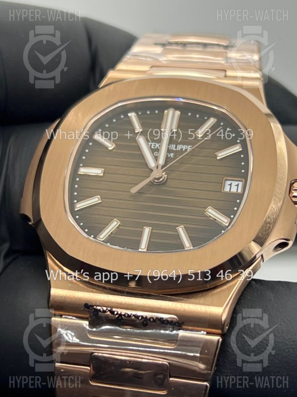 Товар Patek Philippe Nautilus 40mm 5711/1R-001 V2 Фото 4 - Patek Philippe Nautilus 40mm 5711/1R-001 V2