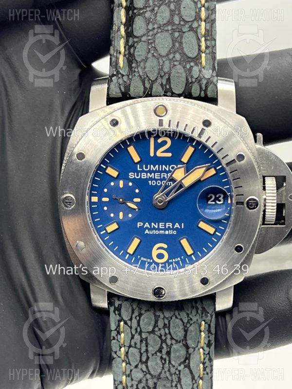Фото 8 - Officine Panerai Luminor Submersible PAM00087