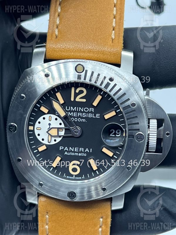 Товар Officine Panerai Luminor Submersible PAM00064 Фото 4 - Officine Panerai Luminor Submersible PAM00064