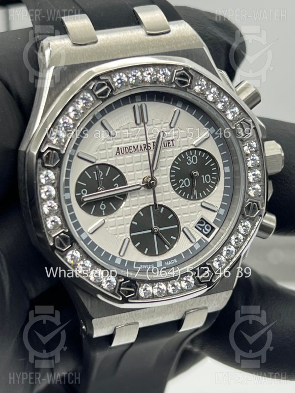 Товар Audemars Piguet Royal Oak Chronograph 37mm Art 10697 Фото 3 - Audemars Piguet Royal Oak Chronograph 37mm Art 10697
