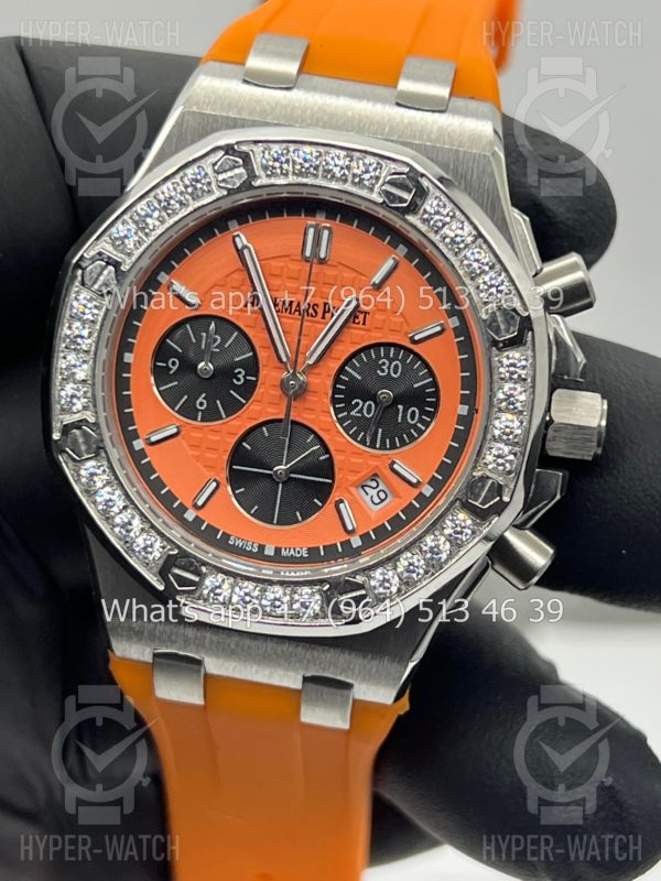 Товар Audemars Piguet Royal Oak Chronograph 37mm Art 10699 Фото 2 - Audemars Piguet Royal Oak Chronograph 37mm Art 10699