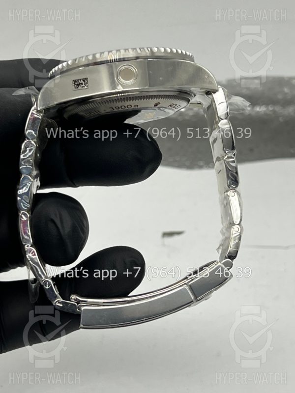 Товар Rolex Sea-Dweller Deepsea 44mm 126660-0001 EWE Фото 13 - Rolex Sea-Dweller Deepsea 44mm 126660-0001 EWE