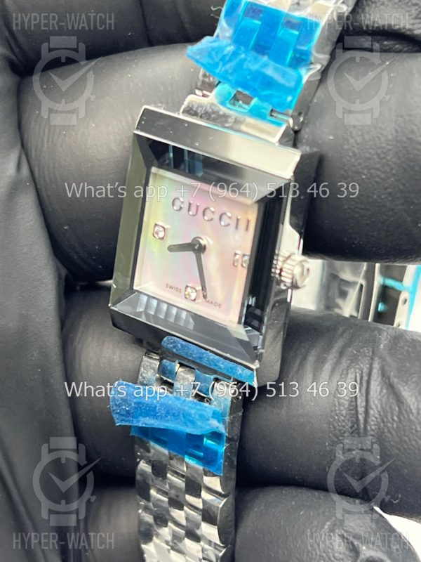 Фото 9 - Gucci G-Frame Medium YA128401