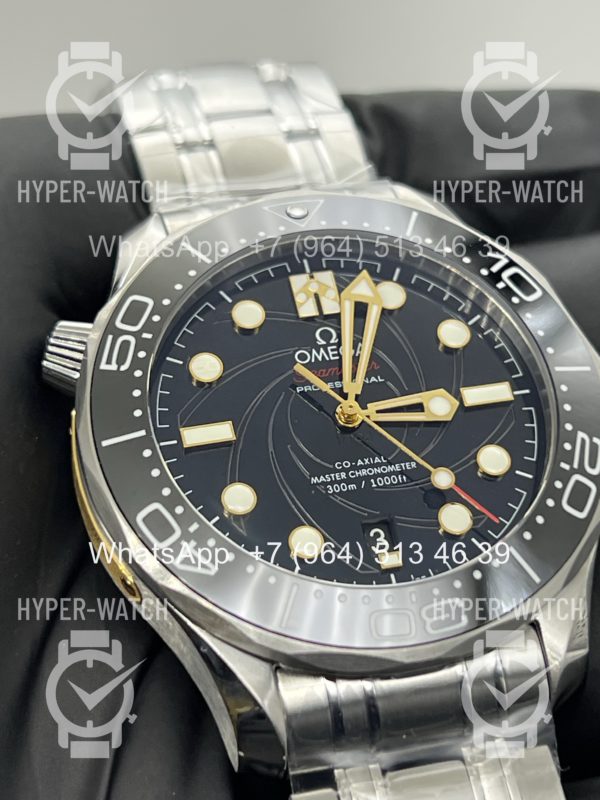 Фото 9 - Omega Seamaster Diver 300M 210.22.42.20.01.004 James Bond Steel