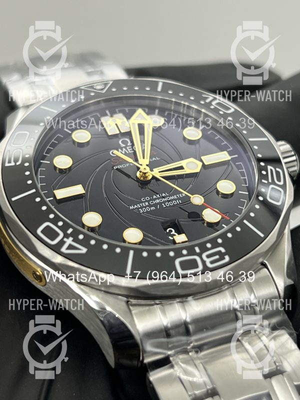 Фото 10 - Omega Seamaster Diver 300M 210.22.42.20.01.004 James Bond Steel