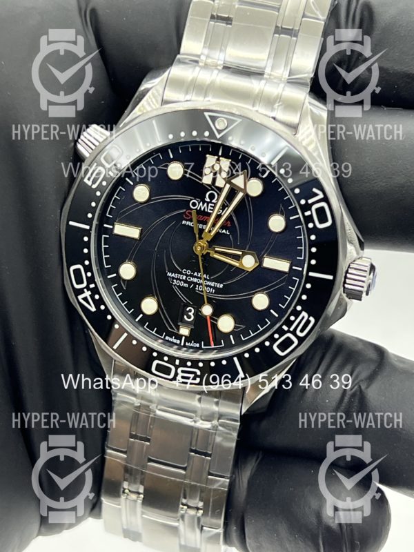 Фото 11 - Omega Seamaster Diver 300M 210.22.42.20.01.004 James Bond Steel