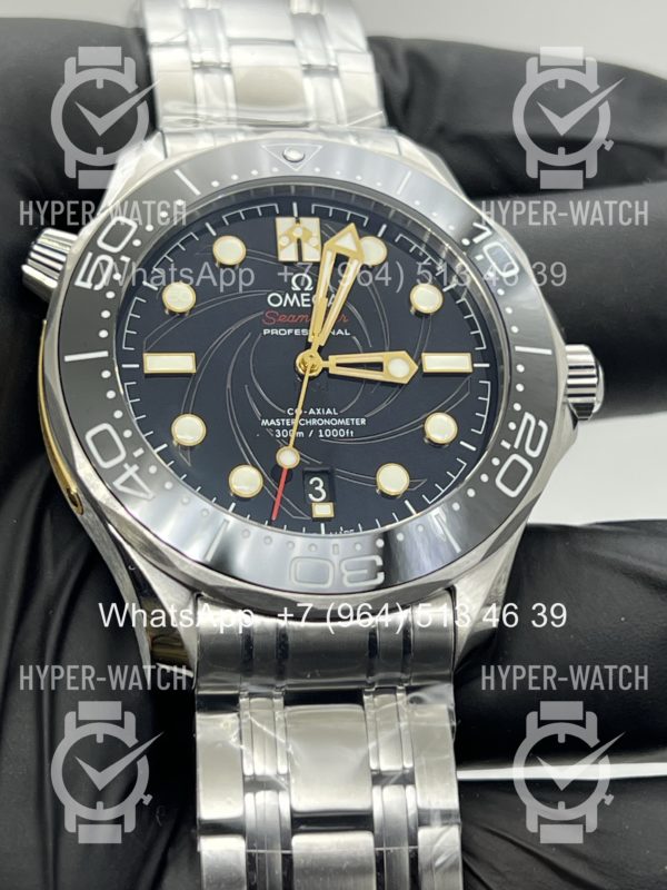 Фото 15 - Omega Seamaster Diver 300M 210.22.42.20.01.004 James Bond Steel
