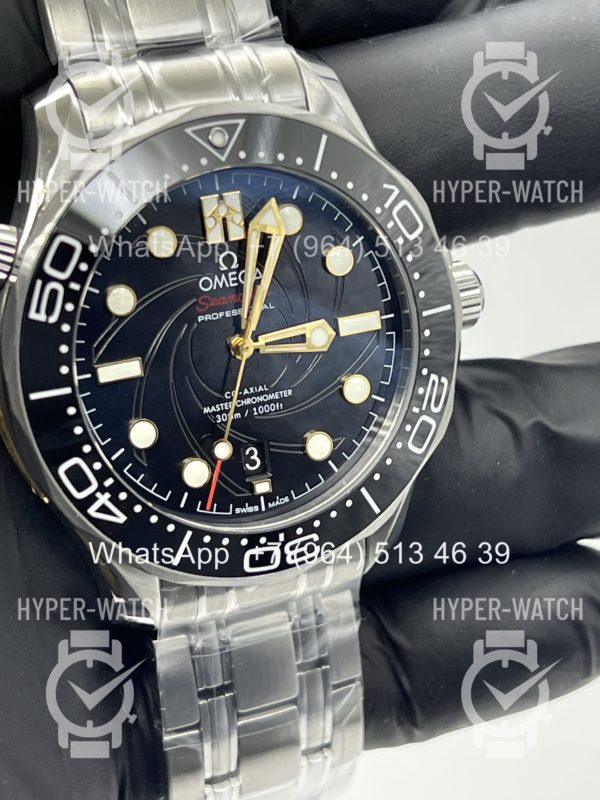 Фото 16 - Omega Seamaster Diver 300M 210.22.42.20.01.004 James Bond Steel