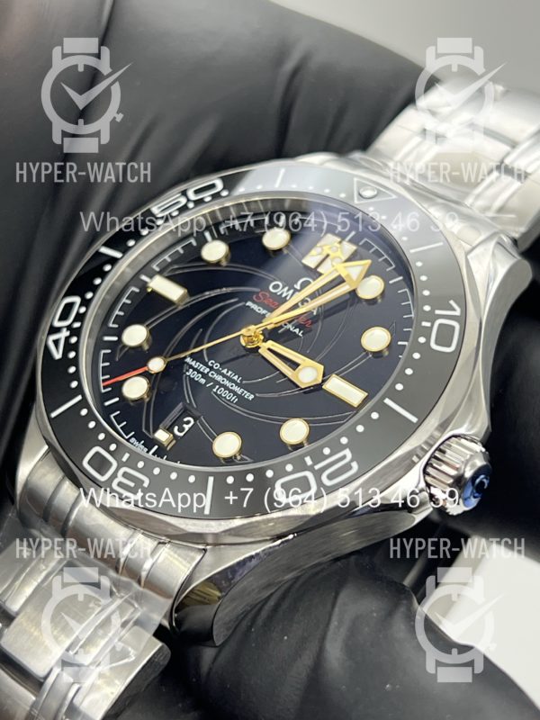 Фото 17 - Omega Seamaster Diver 300M 210.22.42.20.01.004 James Bond Steel