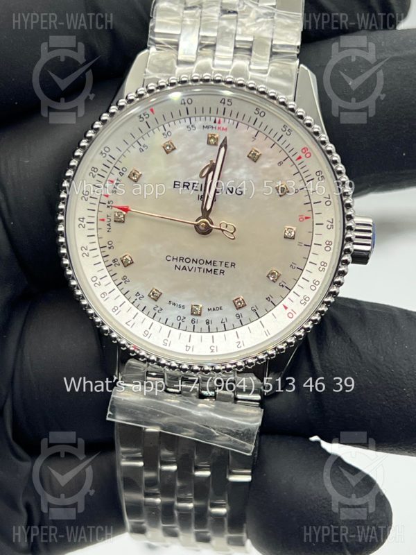 Товар Breitling Navitimer 35mm A17395211A1A1 Pearl Фото 2 - Breitling Navitimer 35mm A17395211A1A1 Pearl
