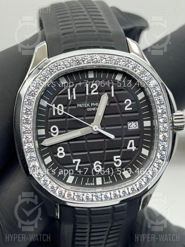 Товар Patek Philippe Aquanaut 38,8mm 5267/200A-001 Фото 3 - Patek Philippe Aquanaut 38,8mm 5267/200A-001