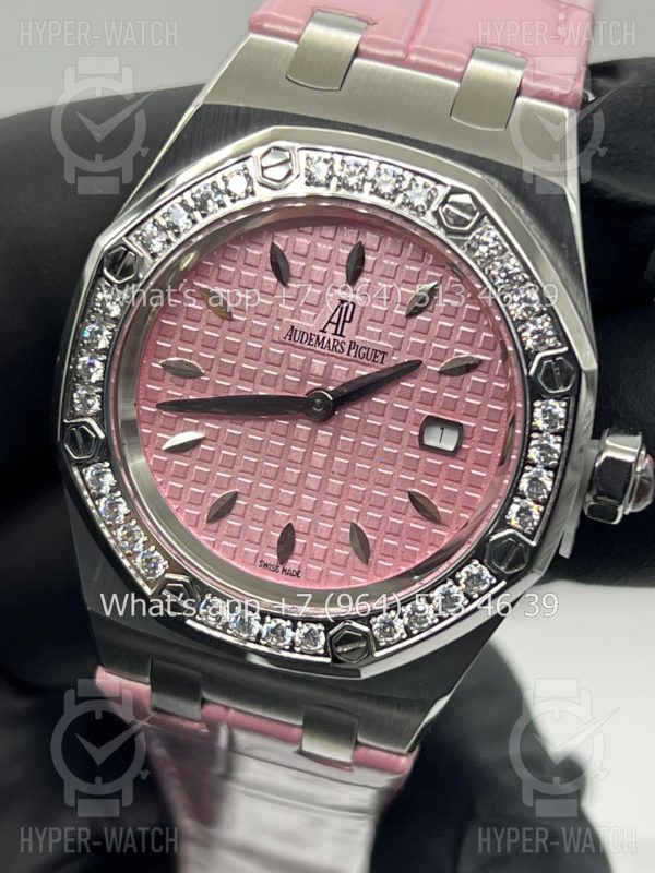 Товар Audemars Piguet Royal Oak 33mm 67601ST.ZZ.D057CR.01 Фото 3 - Audemars Piguet Royal Oak 33mm 67601ST.ZZ.D057CR.01
