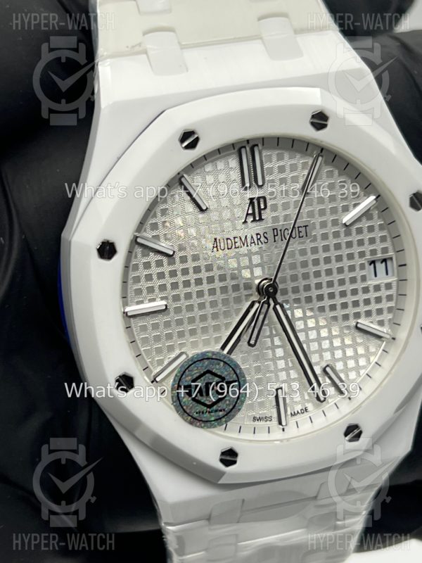 Товар Audemars Piguet Royal Oak 41mm 15500ST White Фото 7 - Audemars Piguet Royal Oak 41mm 15500ST White