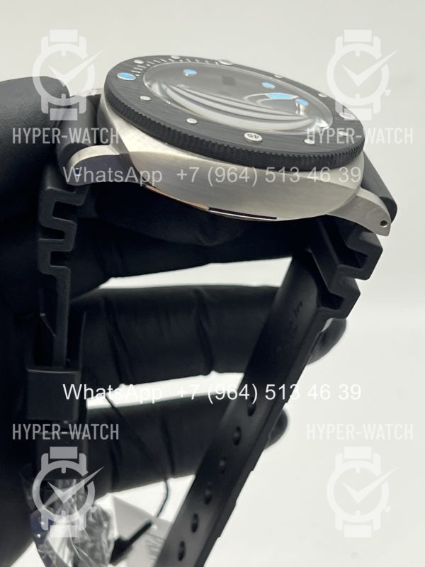 Фото 9 - Officine Panerai Luminor Submersible PAM00799