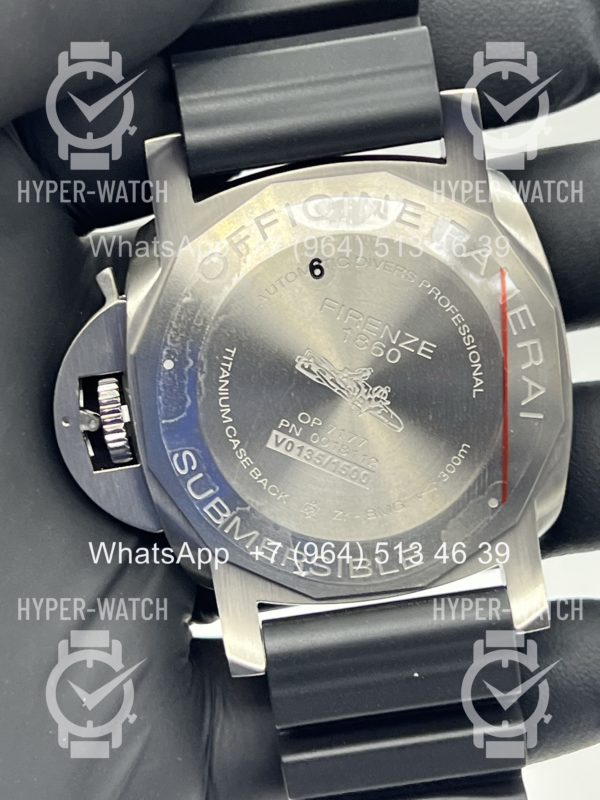 Фото 13 - Officine Panerai Luminor Submersible PAM00799