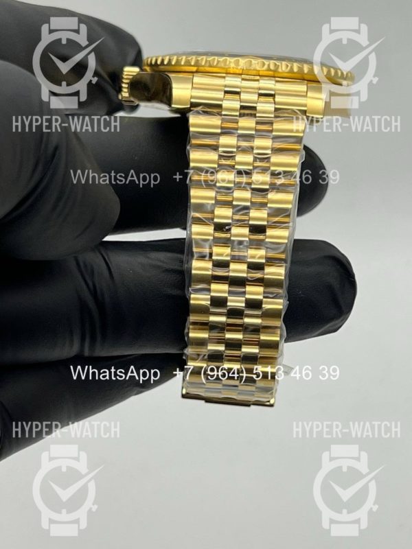 Фото 14 - Rolex GMT Master II 40mm 126718grnr-0001 18K