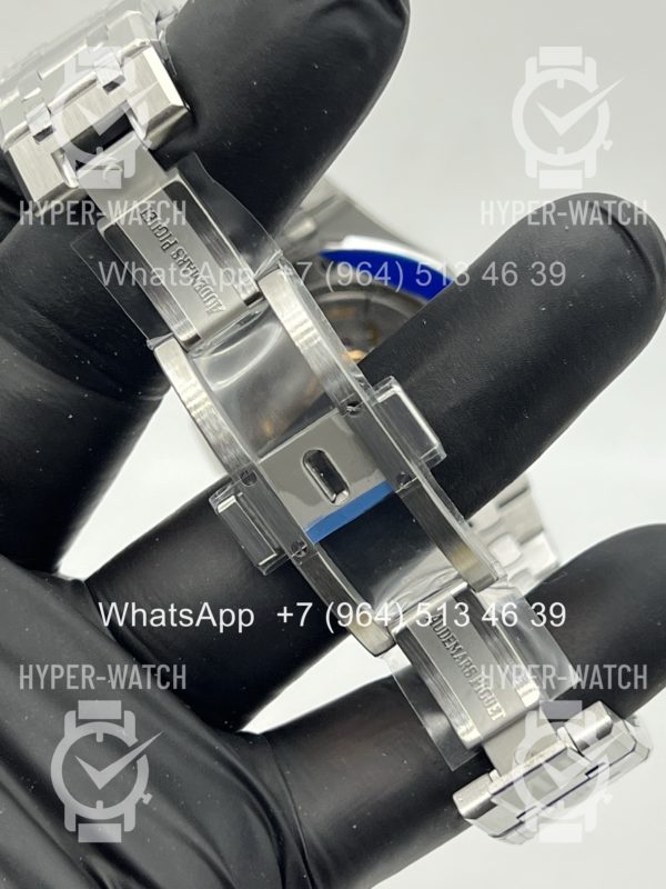 Товар Audemars Piguet Royal Oak 41mm 15500ST.OO.1220ST.01 Steel Blue Фото 13 - Audemars Piguet Royal Oak 41mm 15500ST.OO.1220ST.01 Steel Blue