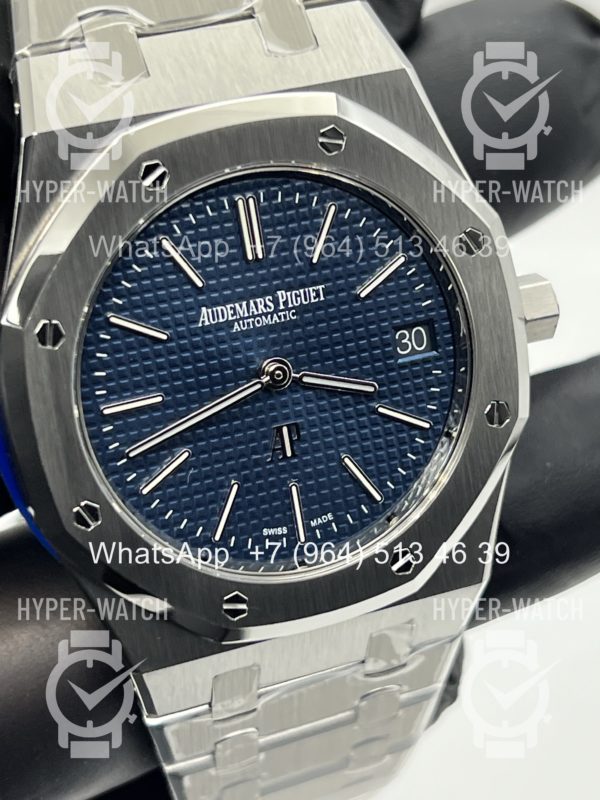 Товар Audemars Piguet Royal Oak Jumbo 39mm 15202ST.OO.1240ST.01 Blue Steel Фото 6 - Audemars Piguet Royal Oak Jumbo 39mm 15202ST.OO.1240ST.01 Blue Steel