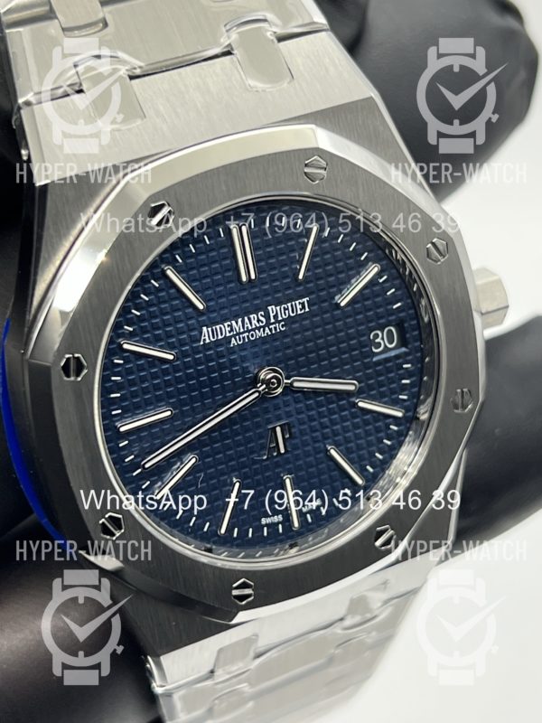 Товар Audemars Piguet Royal Oak Jumbo 39mm 15202ST.OO.1240ST.01 Blue Steel Фото 8 - Audemars Piguet Royal Oak Jumbo 39mm 15202ST.OO.1240ST.01 Blue Steel
