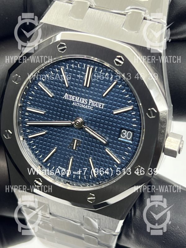 Товар Audemars Piguet Royal Oak Jumbo 39mm 15202ST.OO.1240ST.01 Blue Steel Фото 11 - Audemars Piguet Royal Oak Jumbo 39mm 15202ST.OO.1240ST.01 Blue Steel