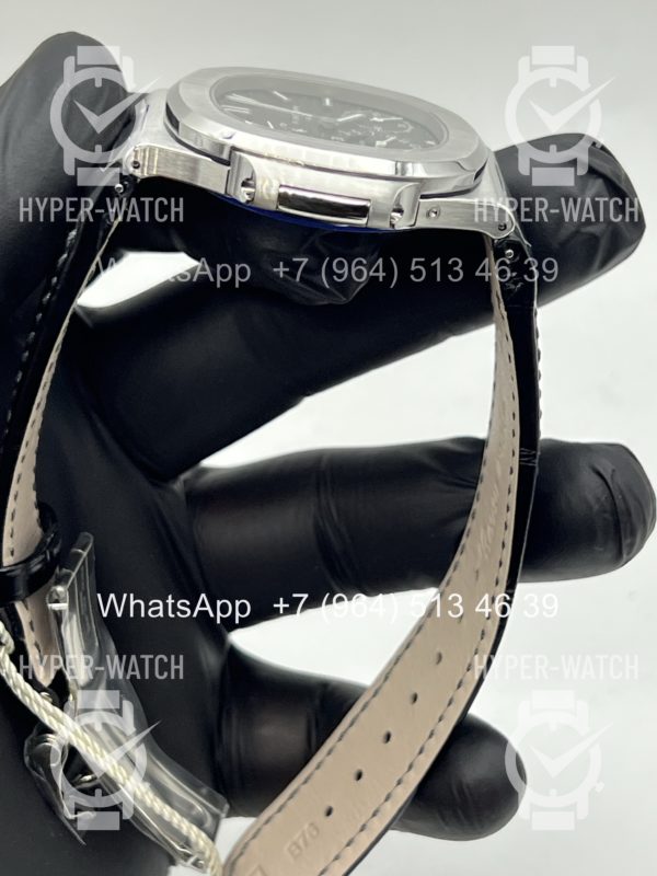 Фото 12 - Patek Philippe Nautilus 40mm 5712G-001 Steel