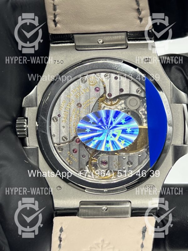 Фото 17 - Patek Philippe Nautilus 40mm 5712G-001 Steel