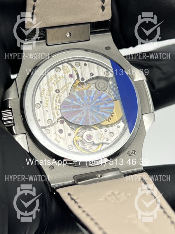 Фото 18 - Patek Philippe Nautilus 40mm 5712G-001 Steel