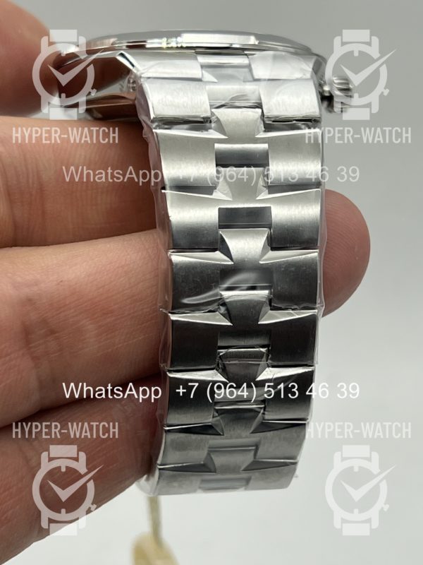 Фото 9 - Vacheron Constantin Overseas 41mm 4500V/110A-B483 Steel