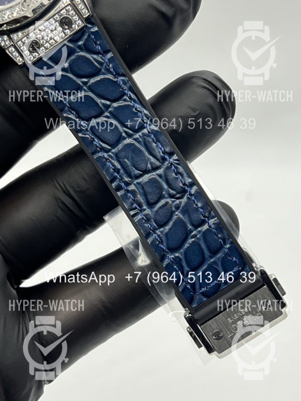 Фото 12 - Hublot Classic Fusion 33mm Art 11420