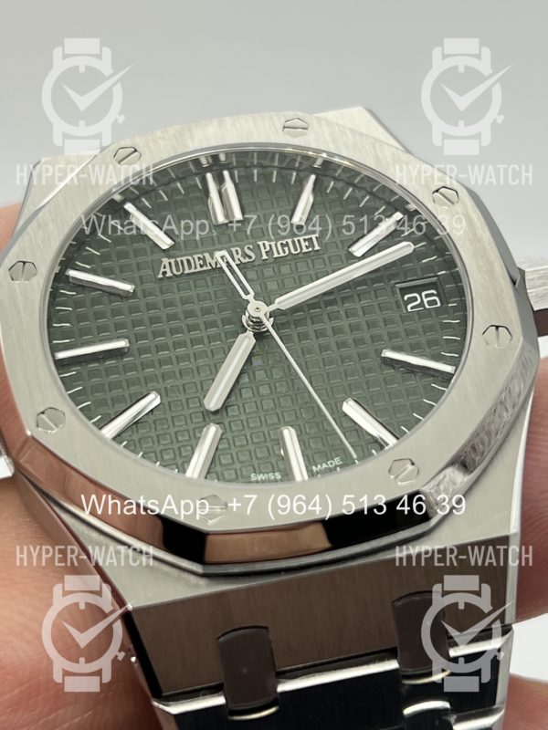 Фото 4 - Audemars Piguet Royal Oak 41mm 15510ST.OO.1320ST.04 50th Anniversary Green Steel