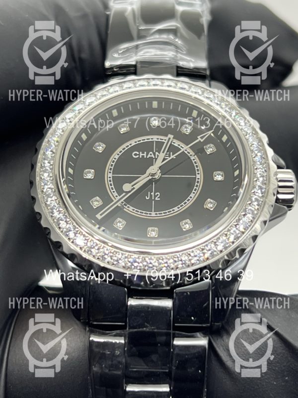 Фото 9 - Chanel J12 H10474