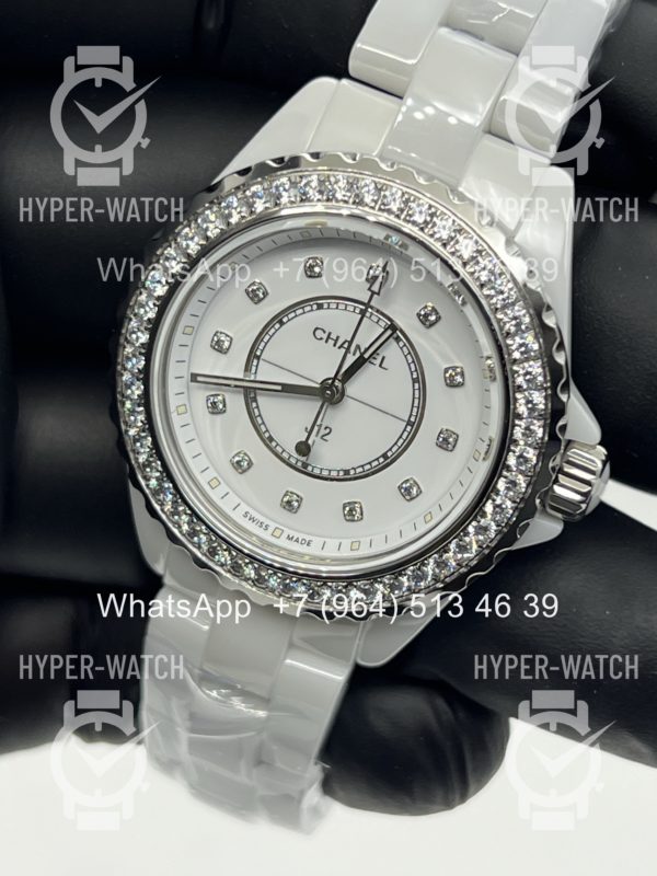 Фото 4 - Chanel J12 H10473