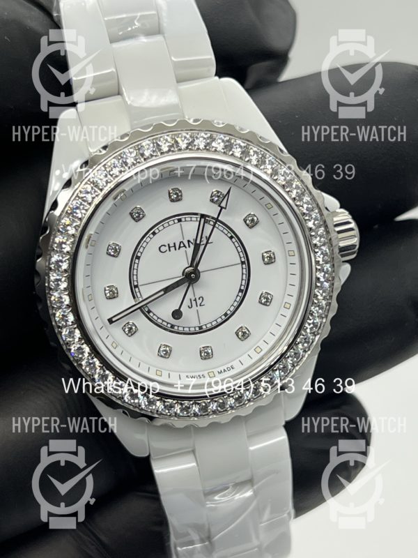 Фото 9 - Chanel J12 H10473