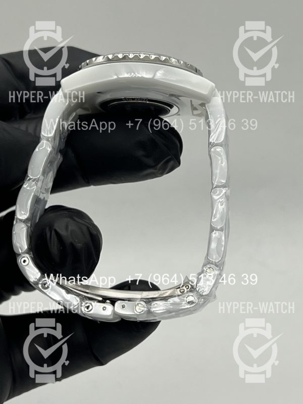Фото 23 - Chanel J12 H10473