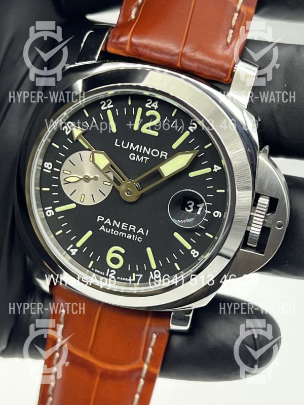 Товар Officine Panerai Luminor GMT PAM00088 Фото 3 - Officine Panerai Luminor GMT PAM00088