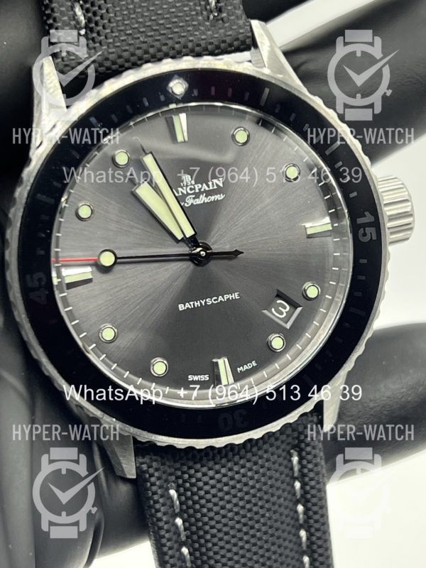 Фото 6 - Blancpain Fifty Fathoms Bathyscaphe 43mm 5000 1110 B52A V2