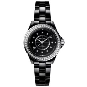 Фото 20 - Chanel J12 H10474