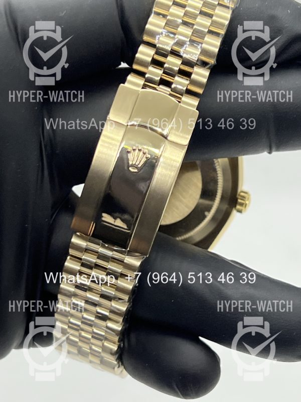 Фото 14 - Rolex Sky-Dweller 42mm Art 11528