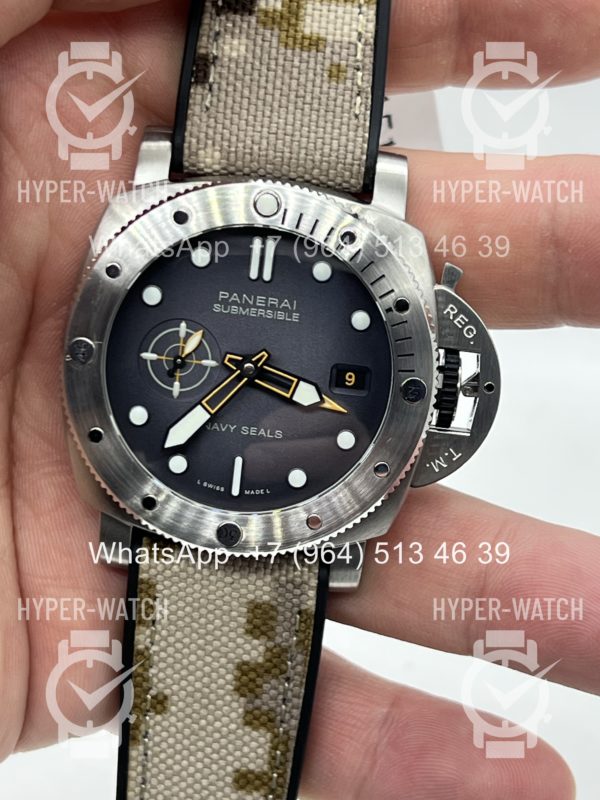 Товар Officine Panerai Luminor Submersible PAM01323 Steel Фото 5 - Officine Panerai Luminor Submersible PAM01323 Steel