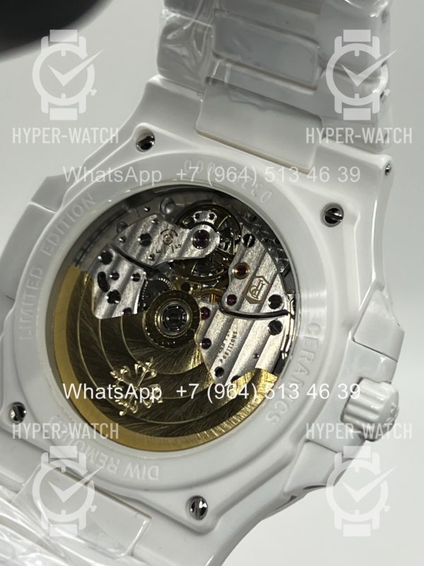 Фото 17 - Patek Philippe Nautilus 40mm 5711 White Ceramic