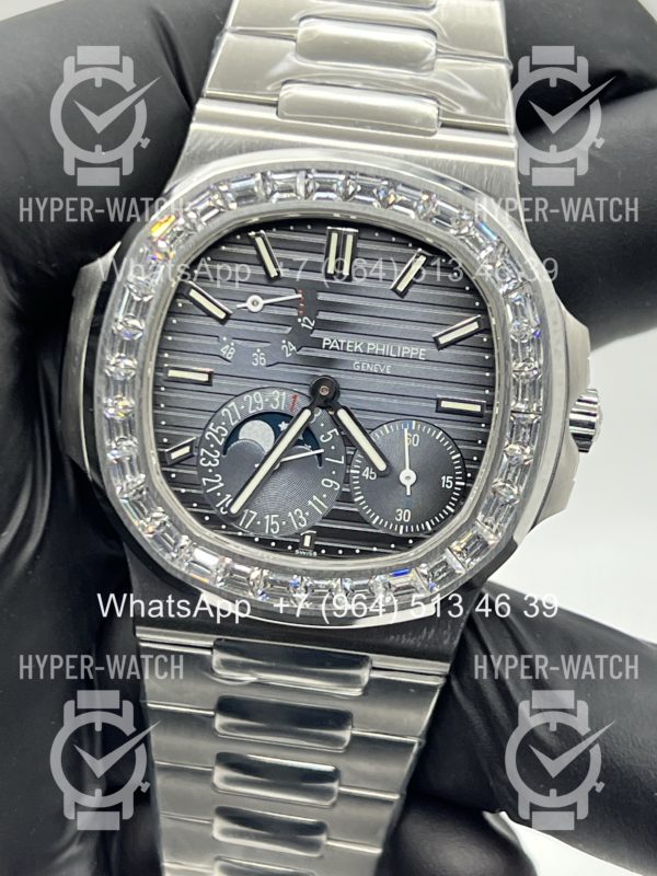 Товар Patek Philippe Nautilus 40mm 5724G Фото 2 - Patek Philippe Nautilus 40mm 5724G