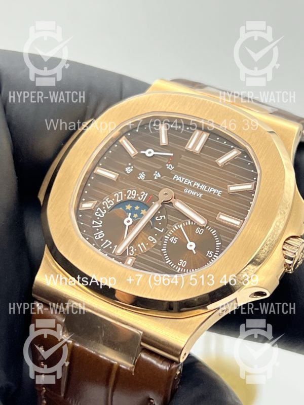 Товар Patek Philippe Nautilus 40mm 5712R-001 Steel Фото 3 - Patek Philippe Nautilus 40mm 5712R-001 Steel