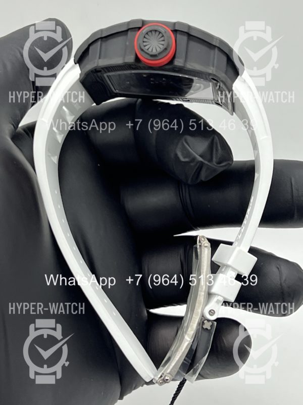 Товар Richard Mille RM 035-02 Rafa Carbon Black White Art 11546 Фото 20 - Richard Mille RM 035-02 Rafa Carbon Black White Art 11546