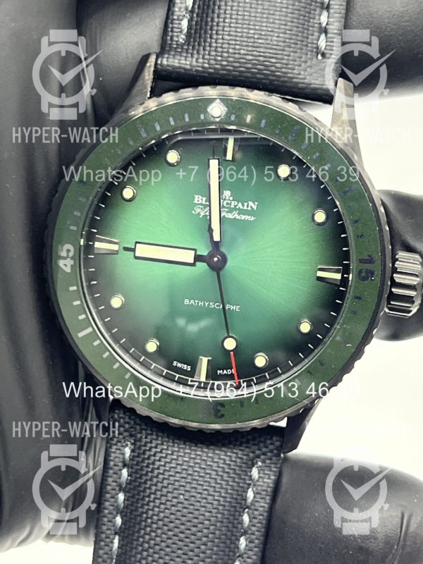 Товар Blancpain Fifty Fathoms Bathyscaphe 43mm 5005 0153 Green Фото 5 - Blancpain Fifty Fathoms Bathyscaphe 43mm 5005 0153 Green